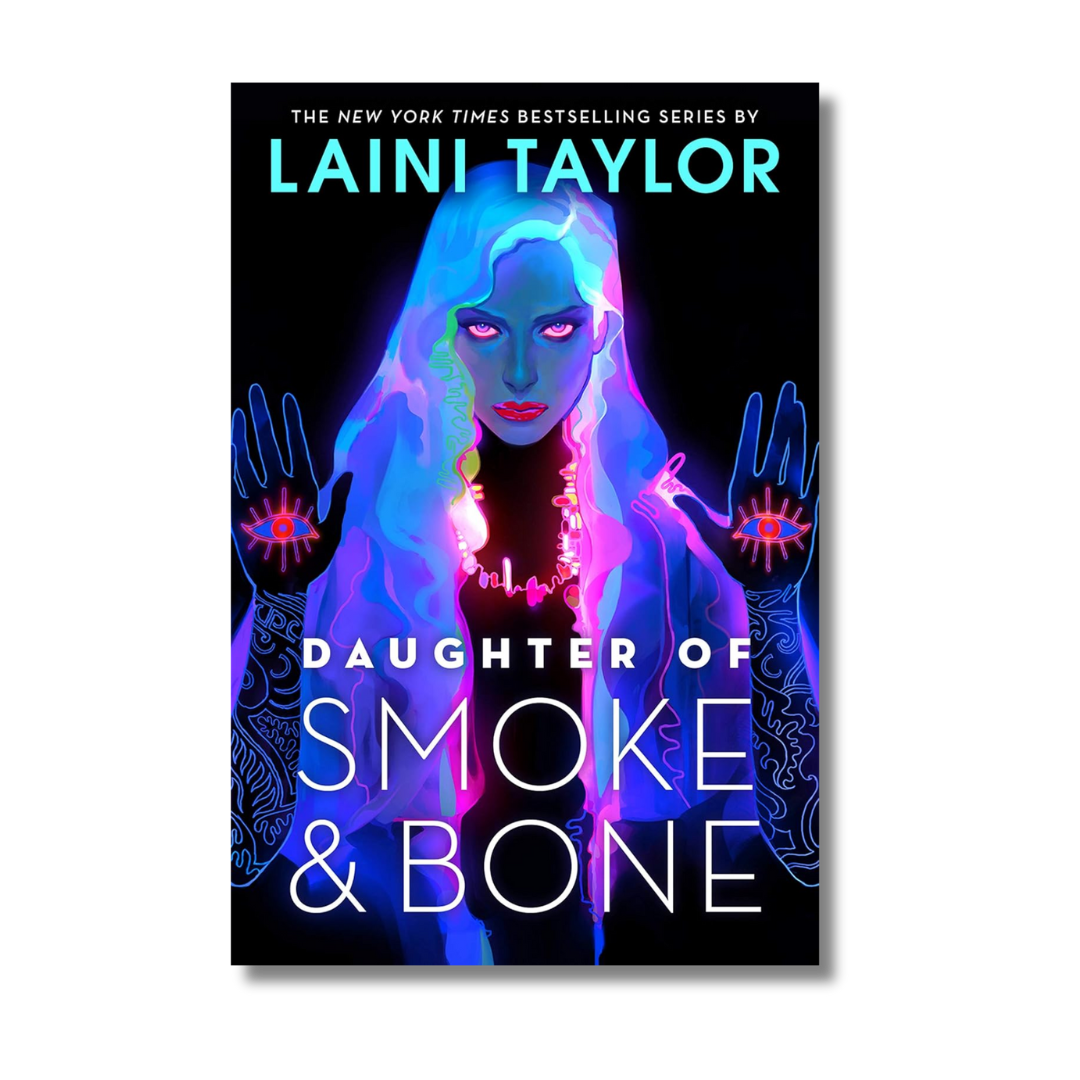 Daughter of Smoke & Bone cover